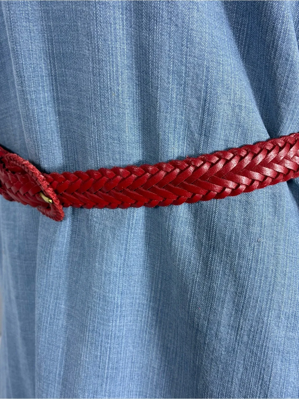 Womens belt Sz small woven red leather split cowhide